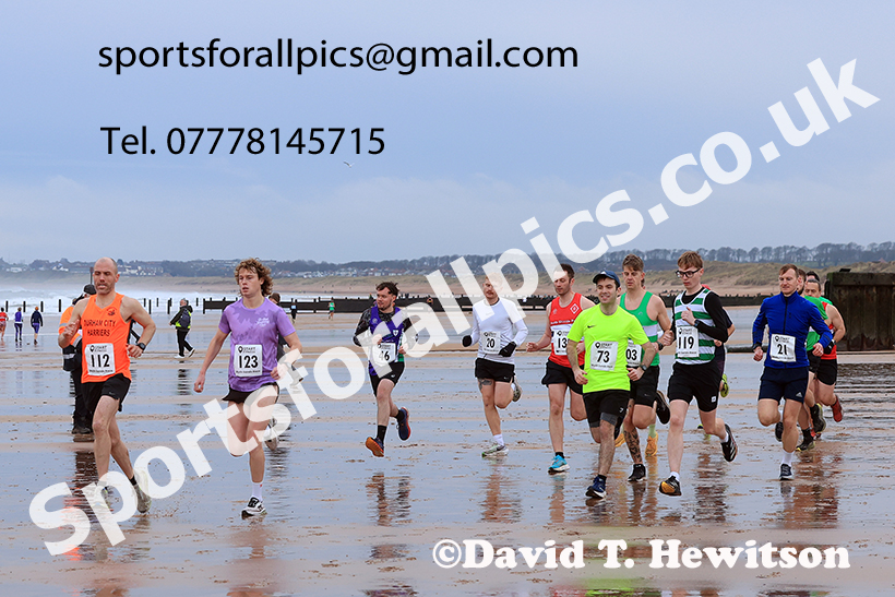 The 2024 Blyth Beach Run, Northumberland.   Photo: David T. Hewitson/Sports for All Pics